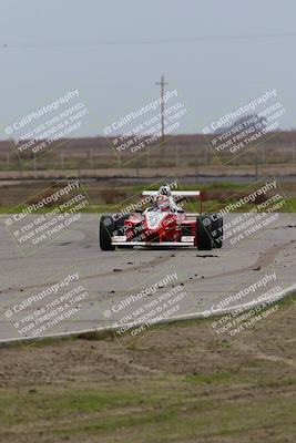 media/Jan-15-2023-CalClub SCCA (Sun) [[40bbac7715]]/Group 2/Qualifying (Sweeper)/